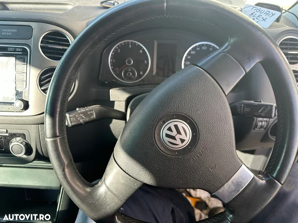Dezmembrez vw tiguan 2.0 tdi tip CBAB cutie automata MKD culoare la7w - 5