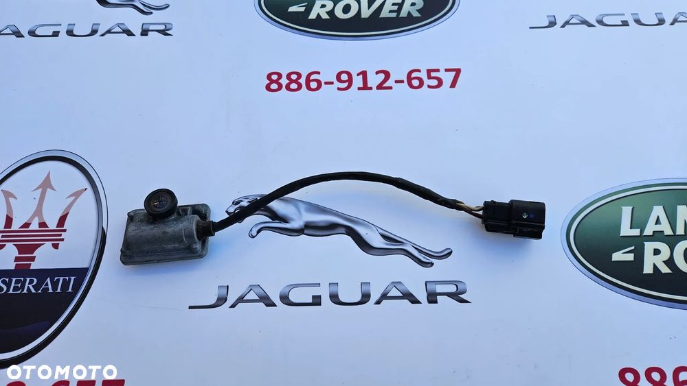 Jaguar XJ 351 2010-2015 Kamera cofania zderzaka tylnego AW93-19G490-AD - 1