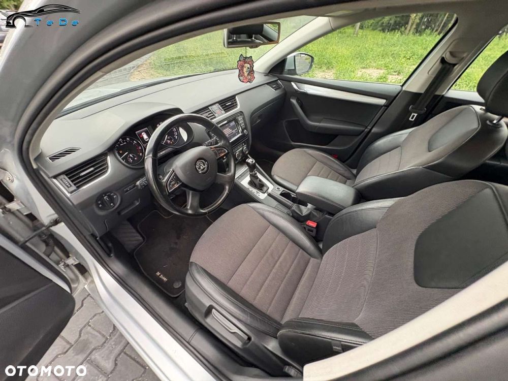 Skoda Octavia 1.4 TSI Elegance DSG - 17