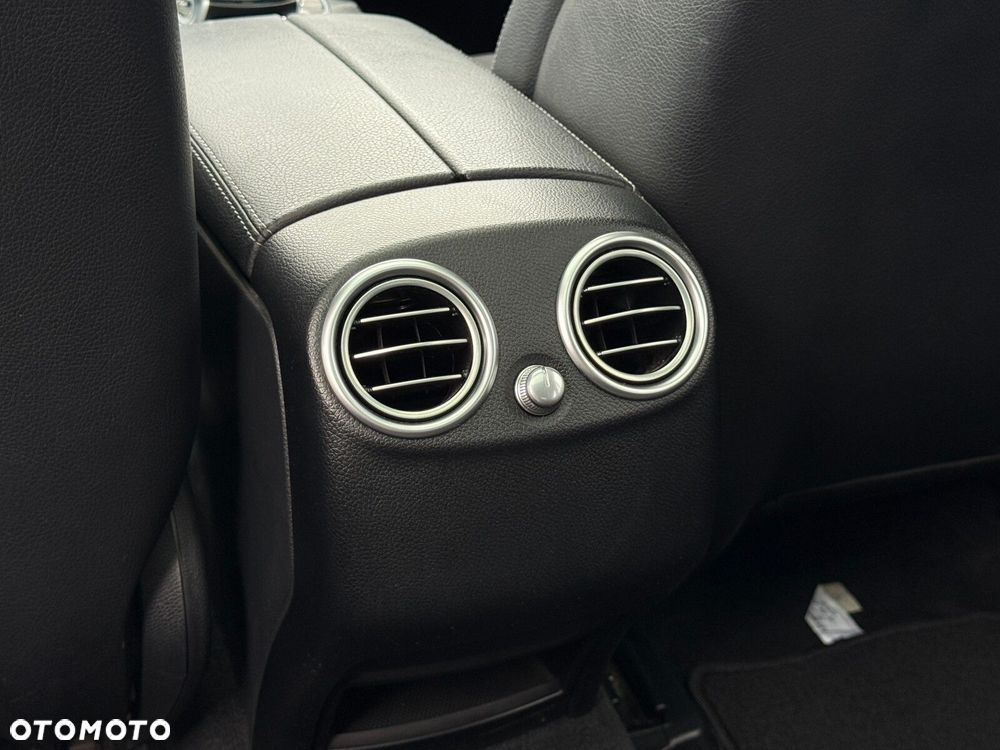 Mercedes-Benz GLC 250 4-Matic - 31