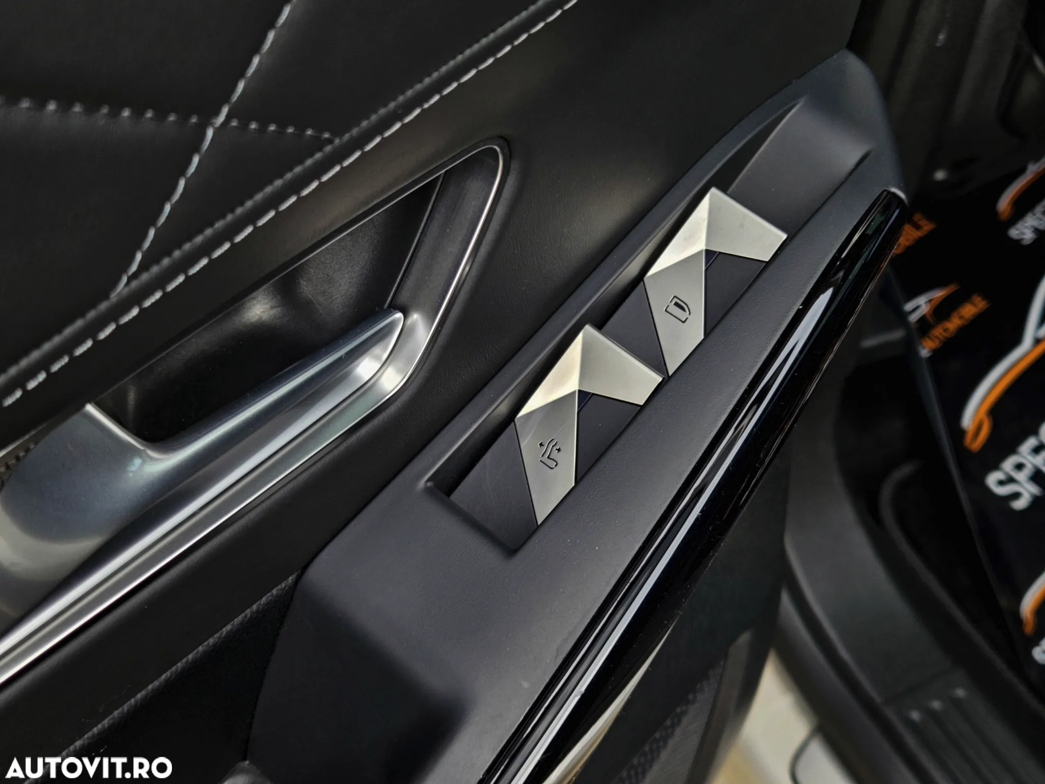 DS Automobiles DS 7 Crossback DS7 1.6 PHeV FWD 225 EAT8 OPERA - 38