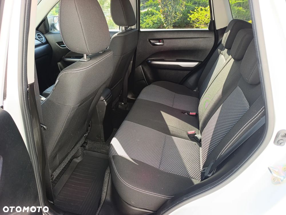 Suzuki Vitara 1.4 Boosterjet mHEV Premium Plus 4WD - 15