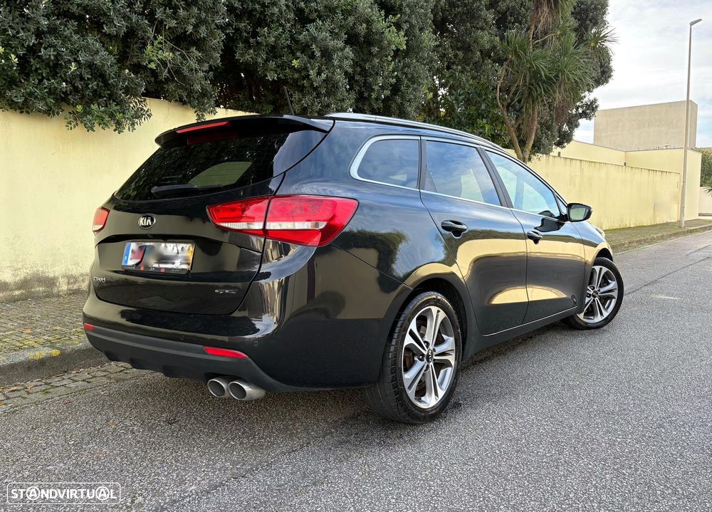 Kia Ceed SW 1.6 CRDi GT Line - 4