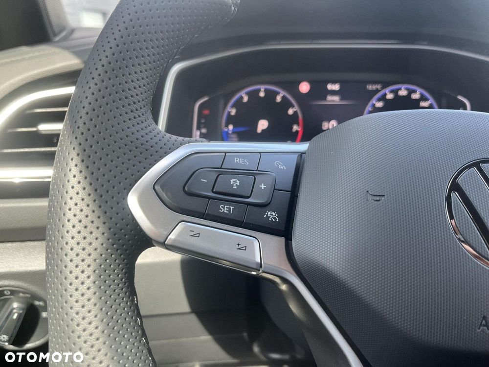 Volkswagen T-Roc 1.5 TSI R-Line DSG - 16