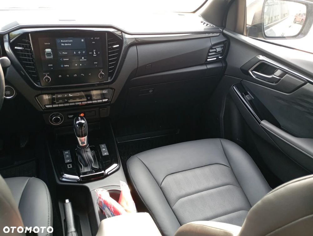 Isuzu D-Max 1.9 DC LSE - 25