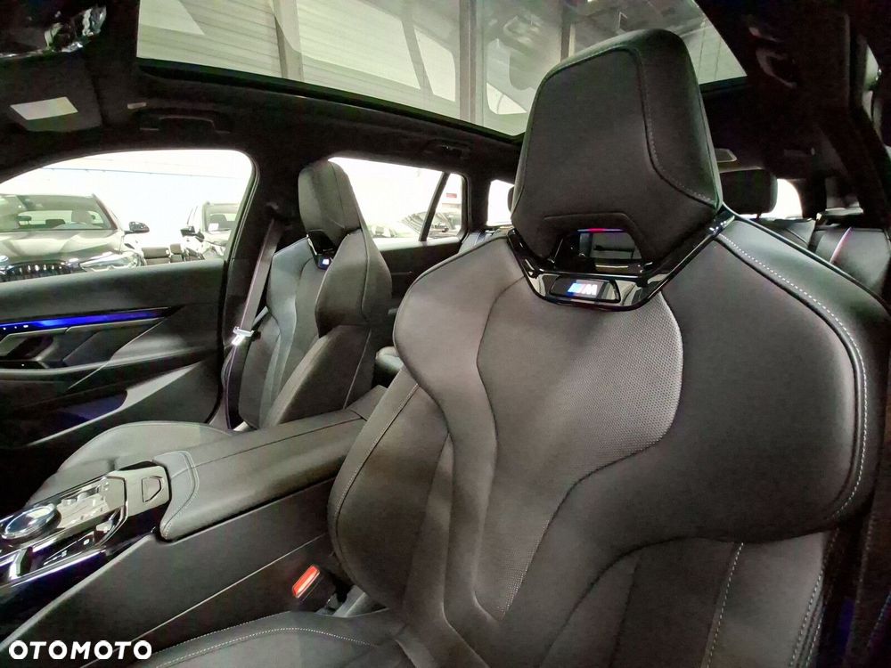 BMW Seria 5 - 13