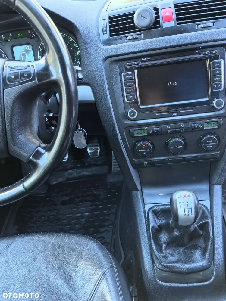 Skoda Octavia 2.0 TDI DPF 4x4 Laurin & Klement - 18