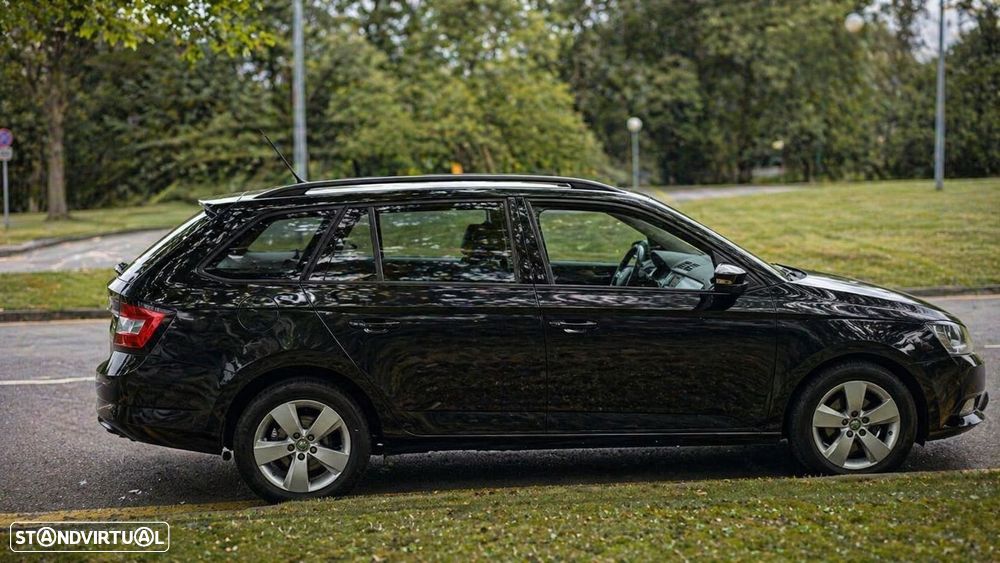 Skoda Fabia Break 1.0 Style - 22