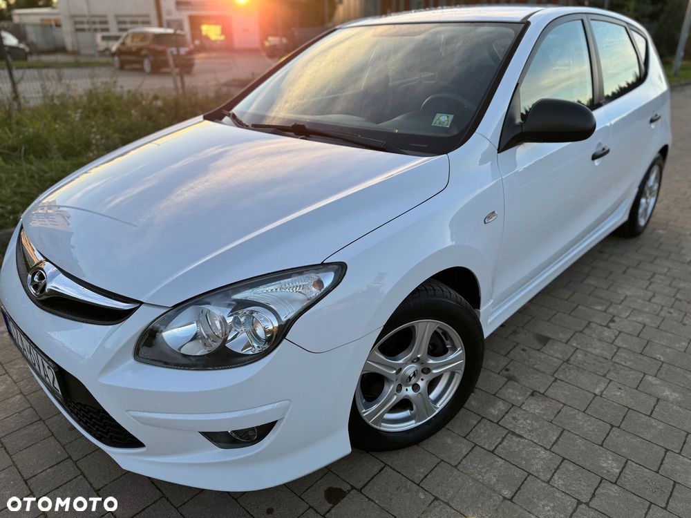 Hyundai i30 1.4 Comfort World Cup - 1