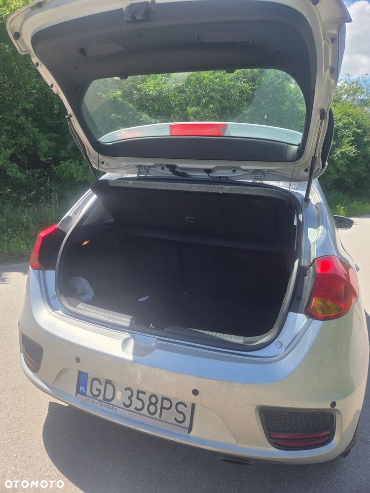 Kia Ceed 1.4 CRDi M - 8