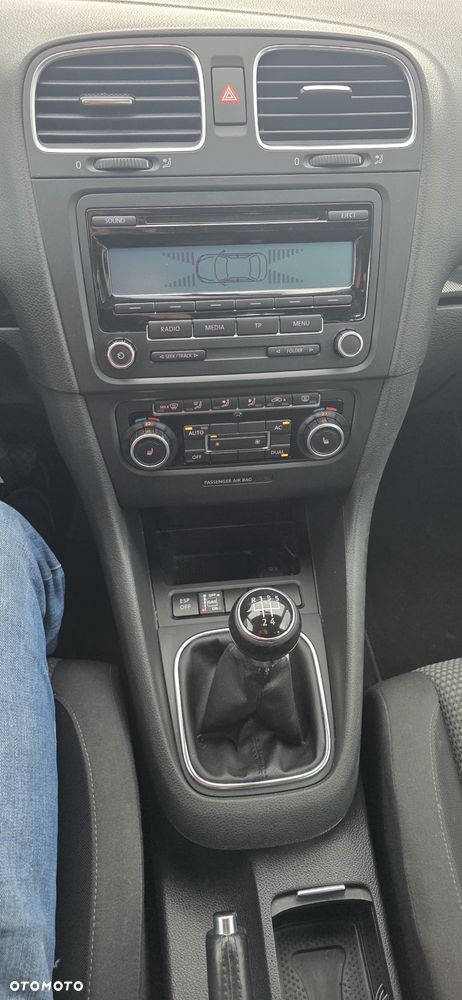Volkswagen Golf - 11