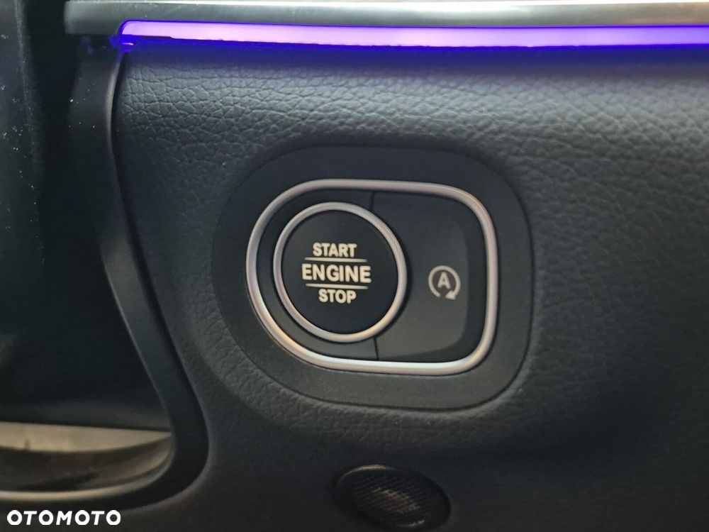 Mercedes-Benz GLE - 24