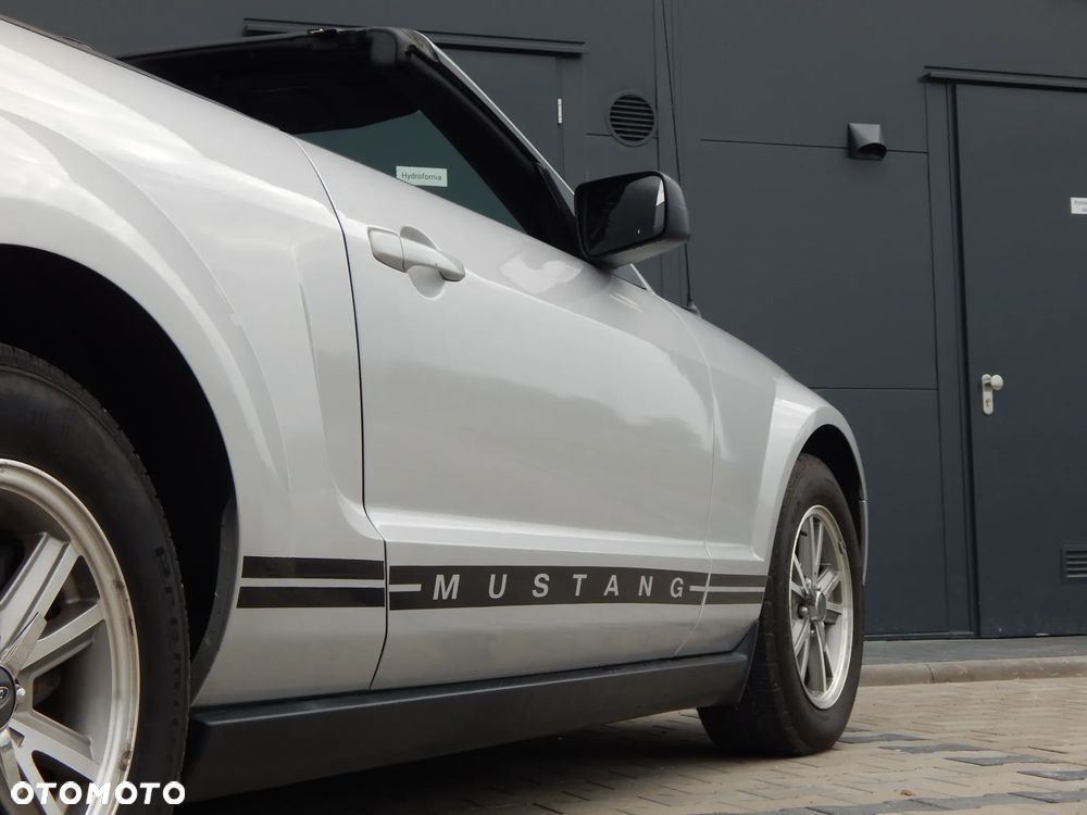 Ford Mustang - 18
