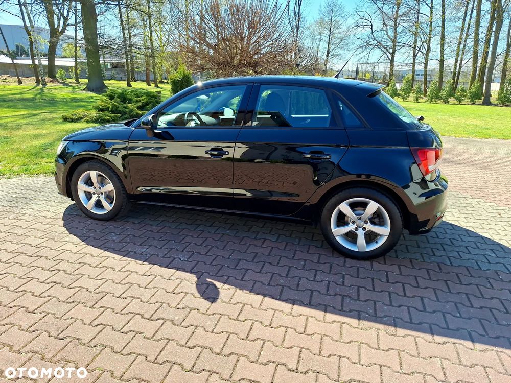 Audi A1 Sportback 1.4 TFSI S tronic - 5
