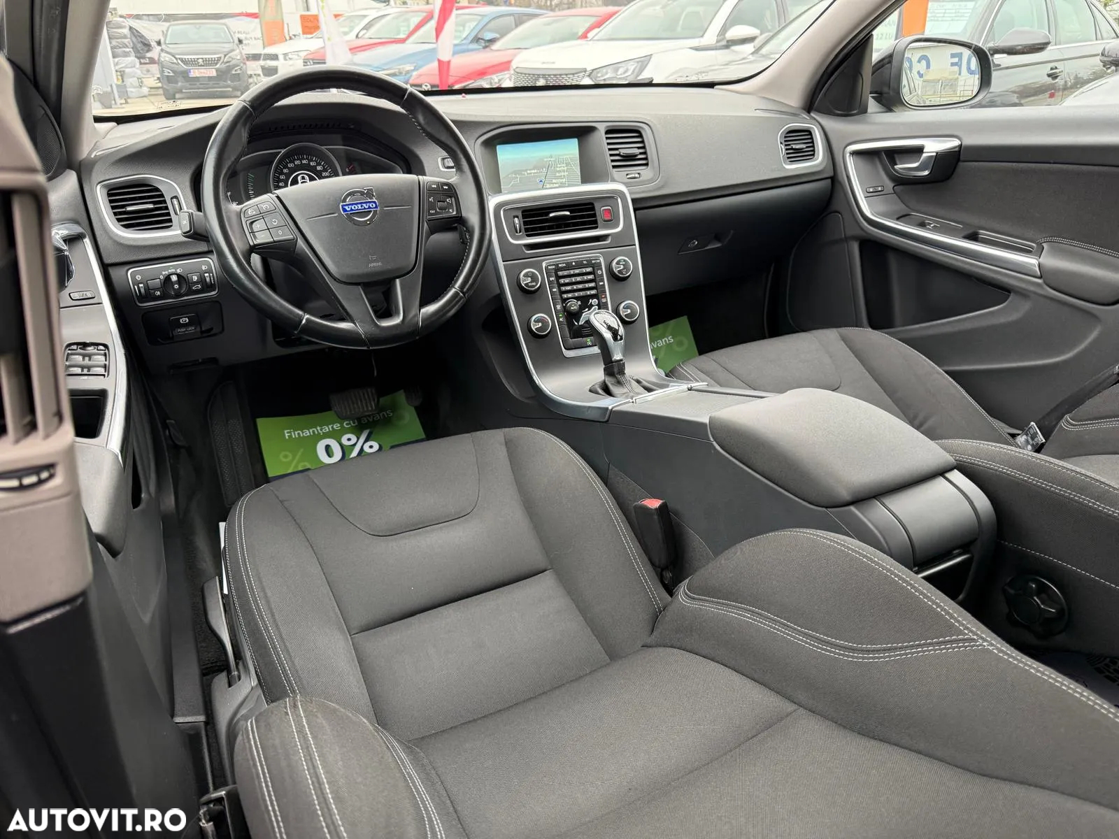Volvo V60 D3 Geartronic Kinetic - 19
