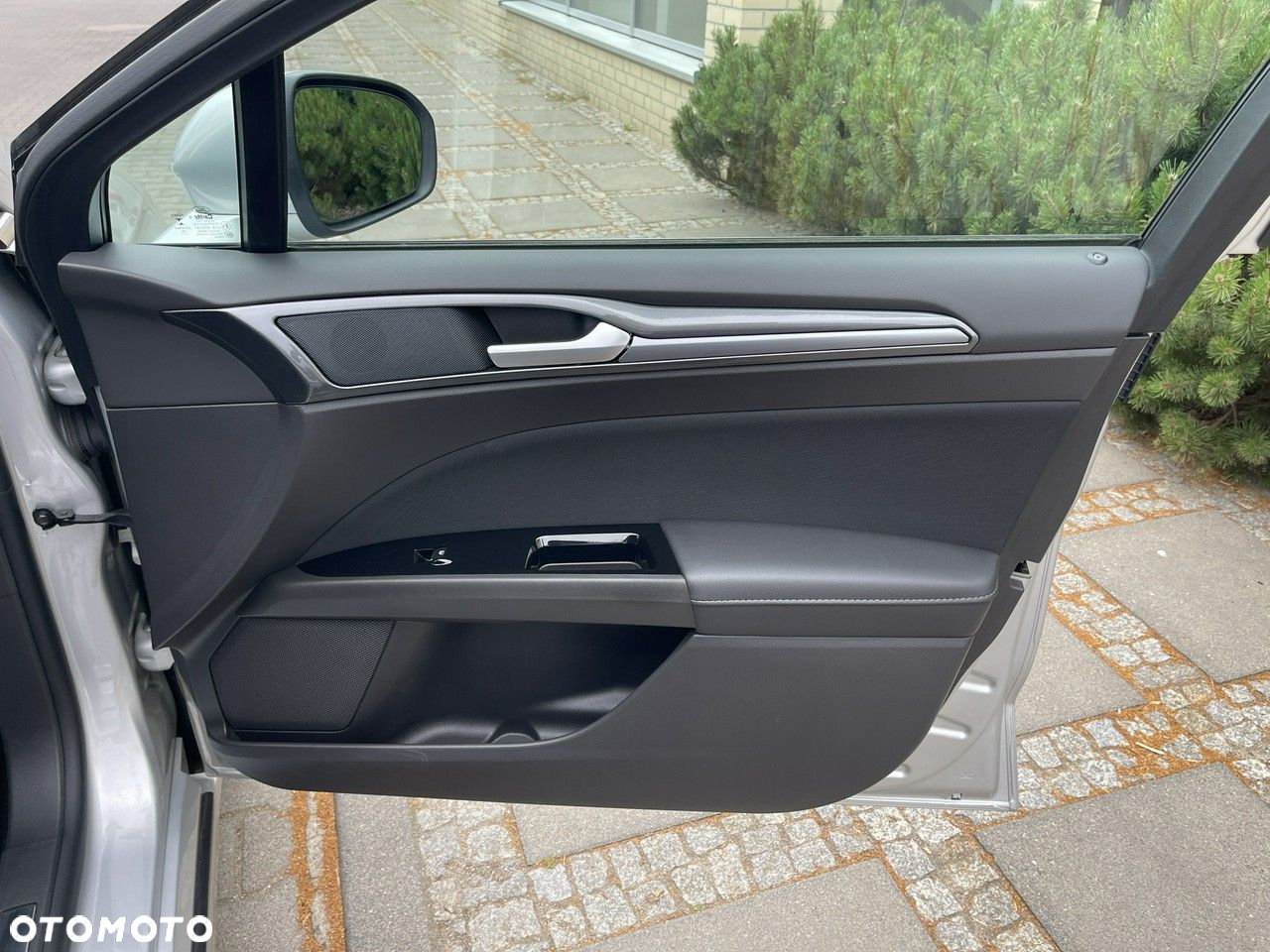 Ford Mondeo - 27