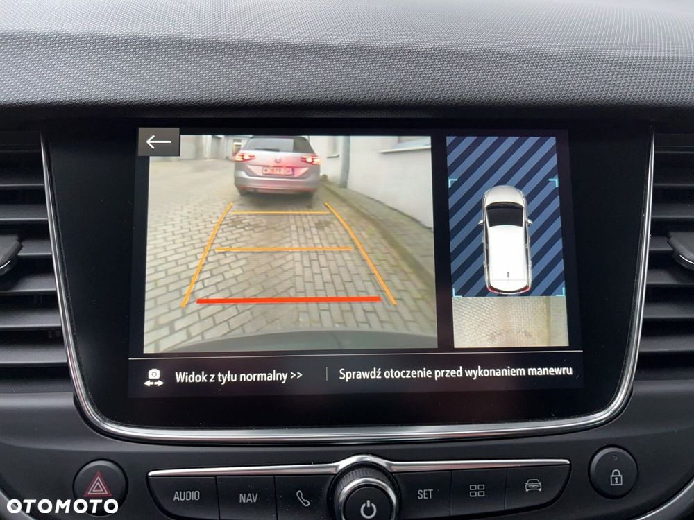 Opel Crossland X - 32