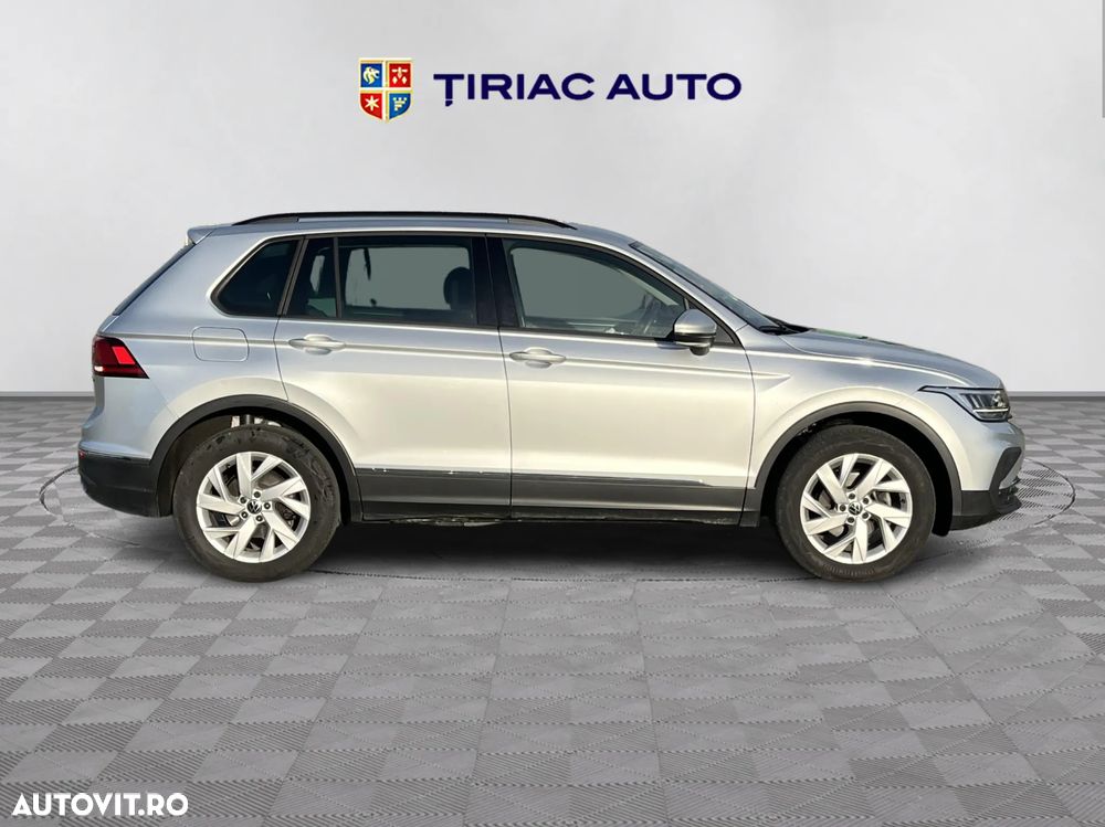 Volkswagen Tiguan - 7