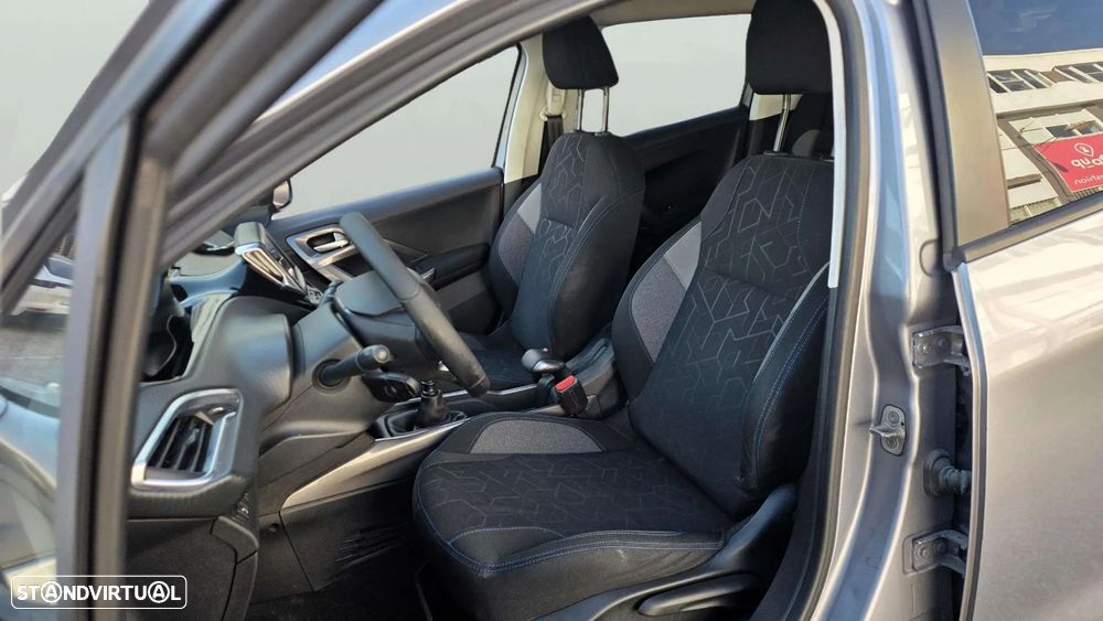 Peugeot 2008 1.5 BlueHDi Active - 17
