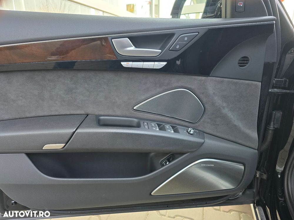 Audi A8 - 15