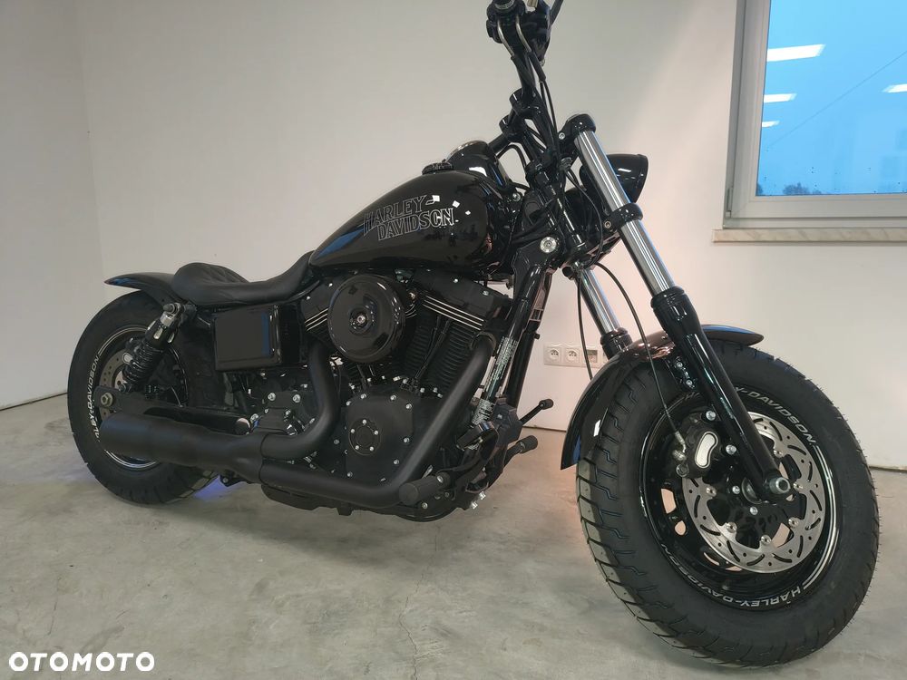 Harley-Davidson Dyna Fat Bob - 12