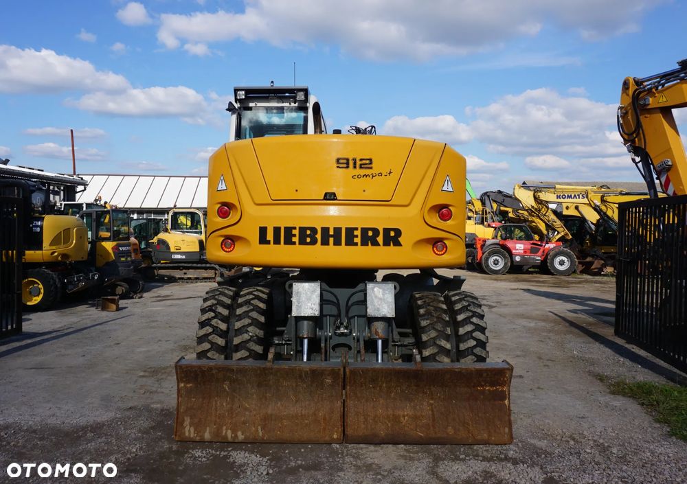 Liebherr A 912 - 6