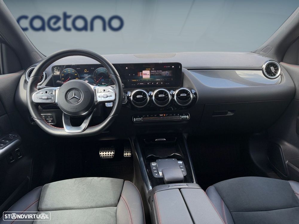 Mercedes-Benz GLA 250 e AMG Line - 13