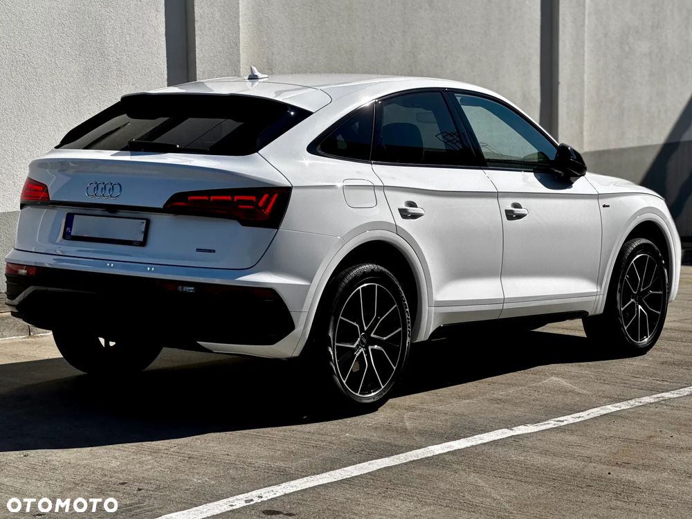 Audi Q5 Sportback - 14