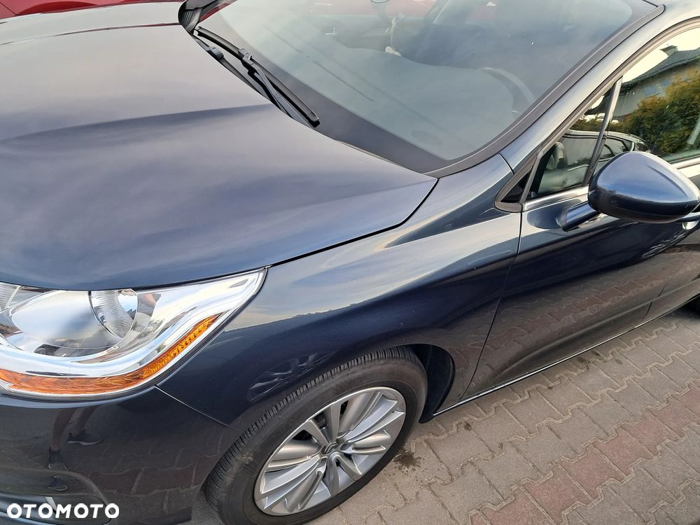 Citroën C4 1.6 HDi Attraction - 2