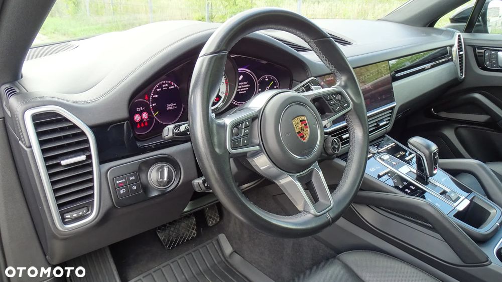 Porsche Cayenne E-Hybrid Platinum Edition - 10