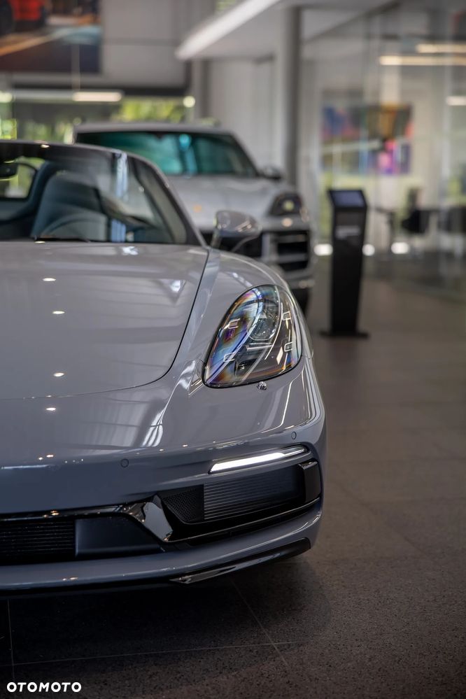 Porsche 718 Boxster PDK - 16