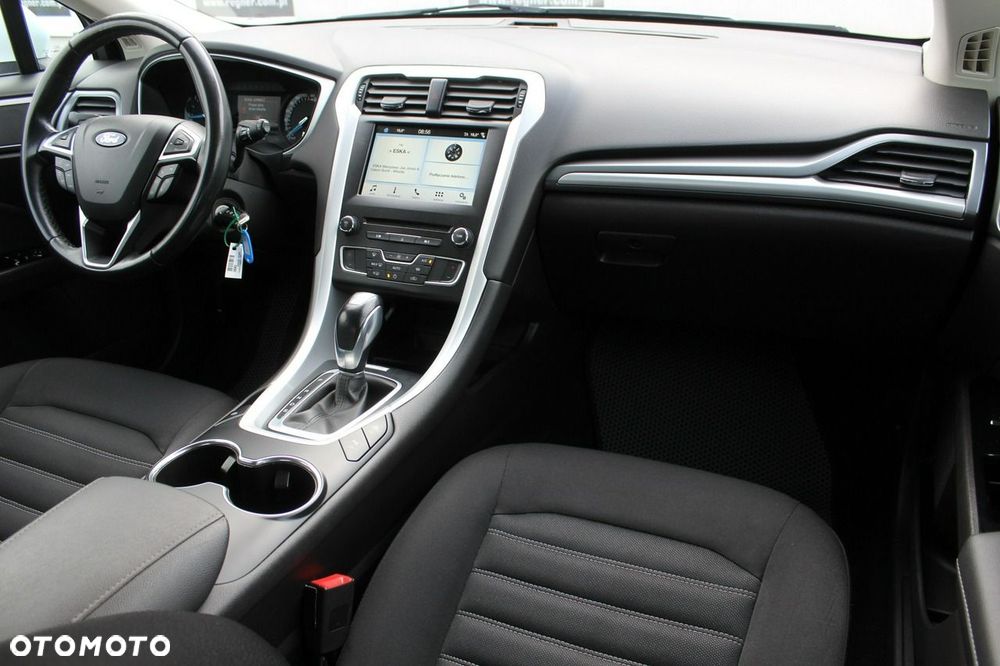Ford Mondeo - 10