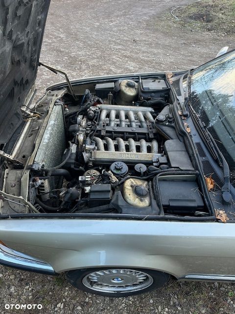 BMW Seria 7 750i - 20