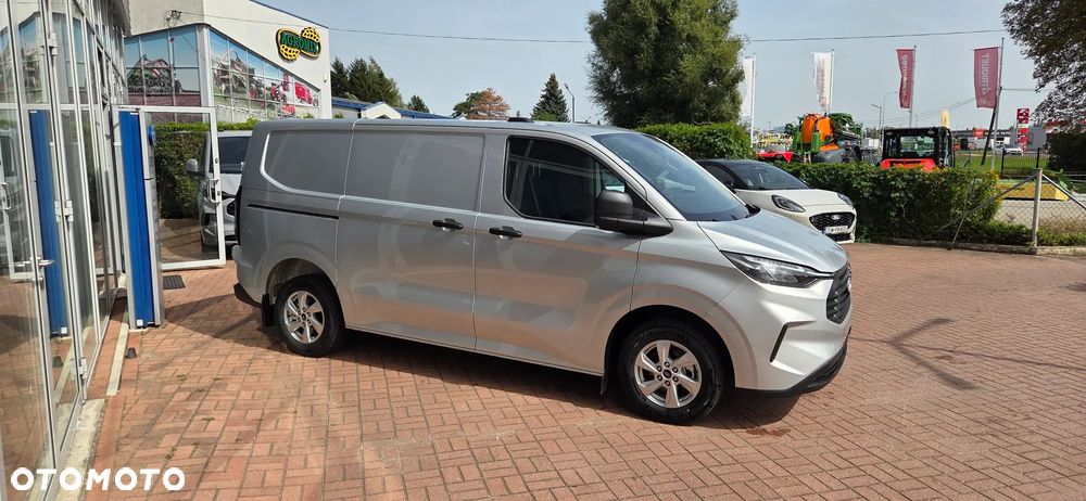 Ford TRANSIT CUSTOM VAN V710 L1H1 FWD - 4