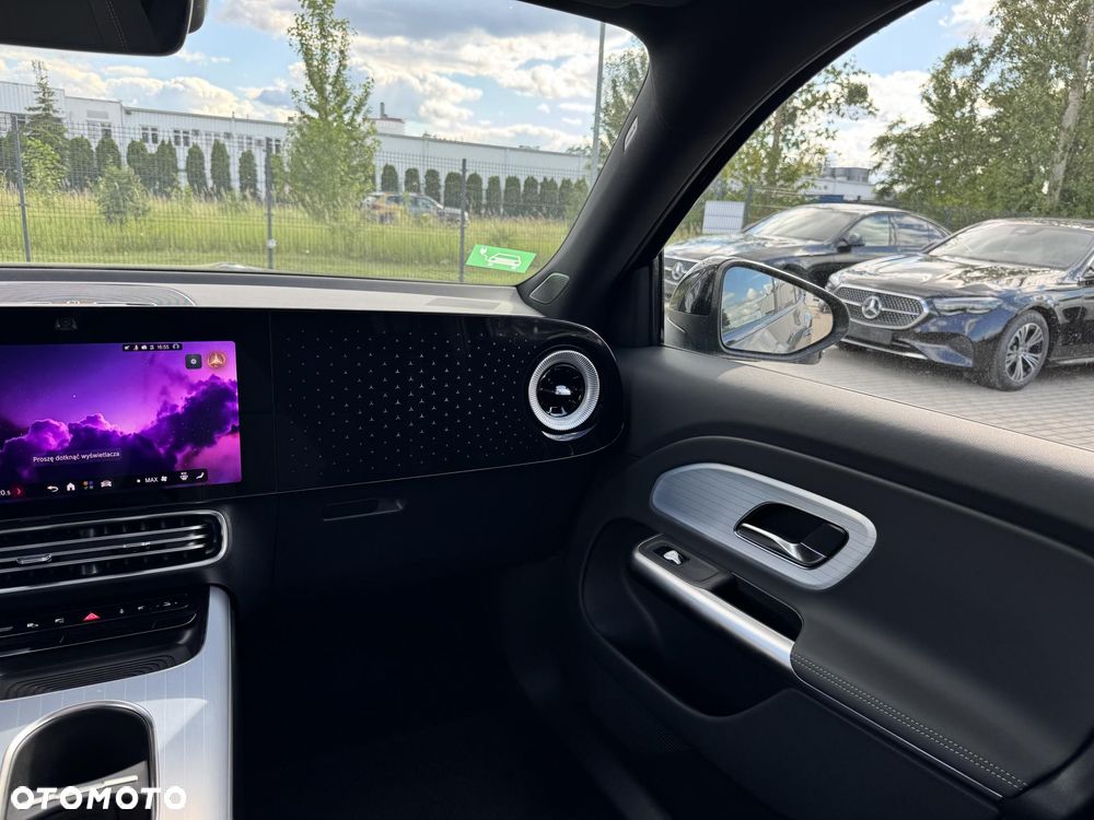 Mercedes-Benz GLB 250+ EQ 85kWh - 16