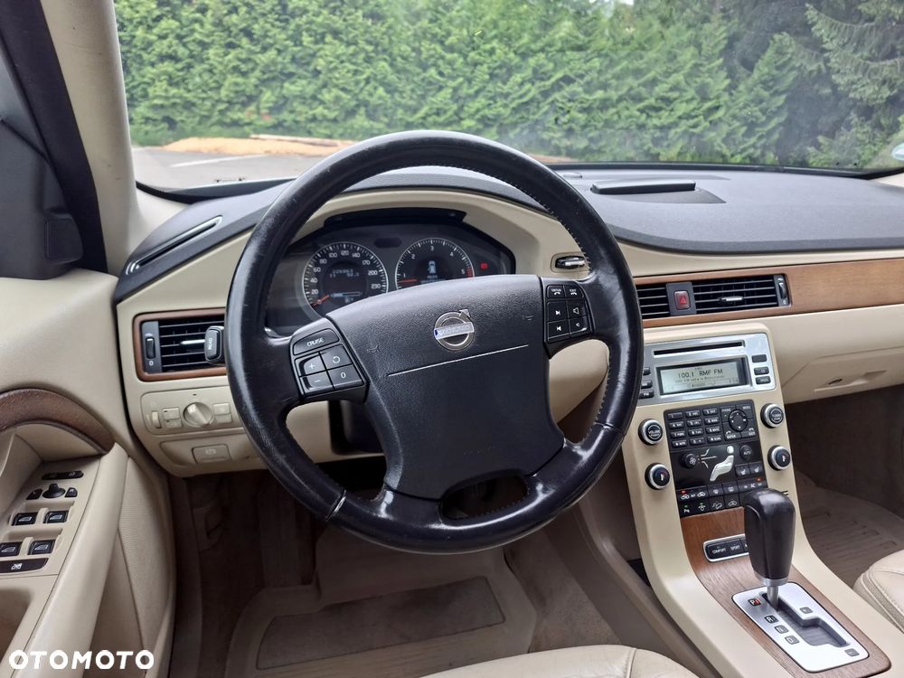 Volvo XC 70 D5 AWD Summum - 20