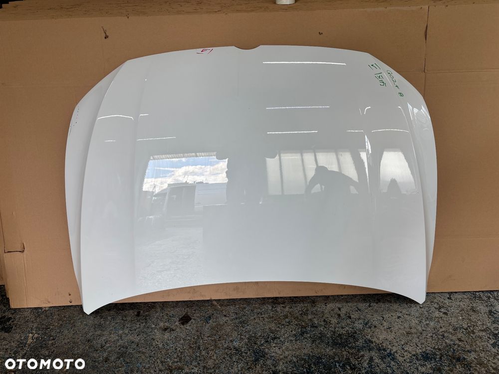 VW Golf 8 5H0 Maska silnika - 1