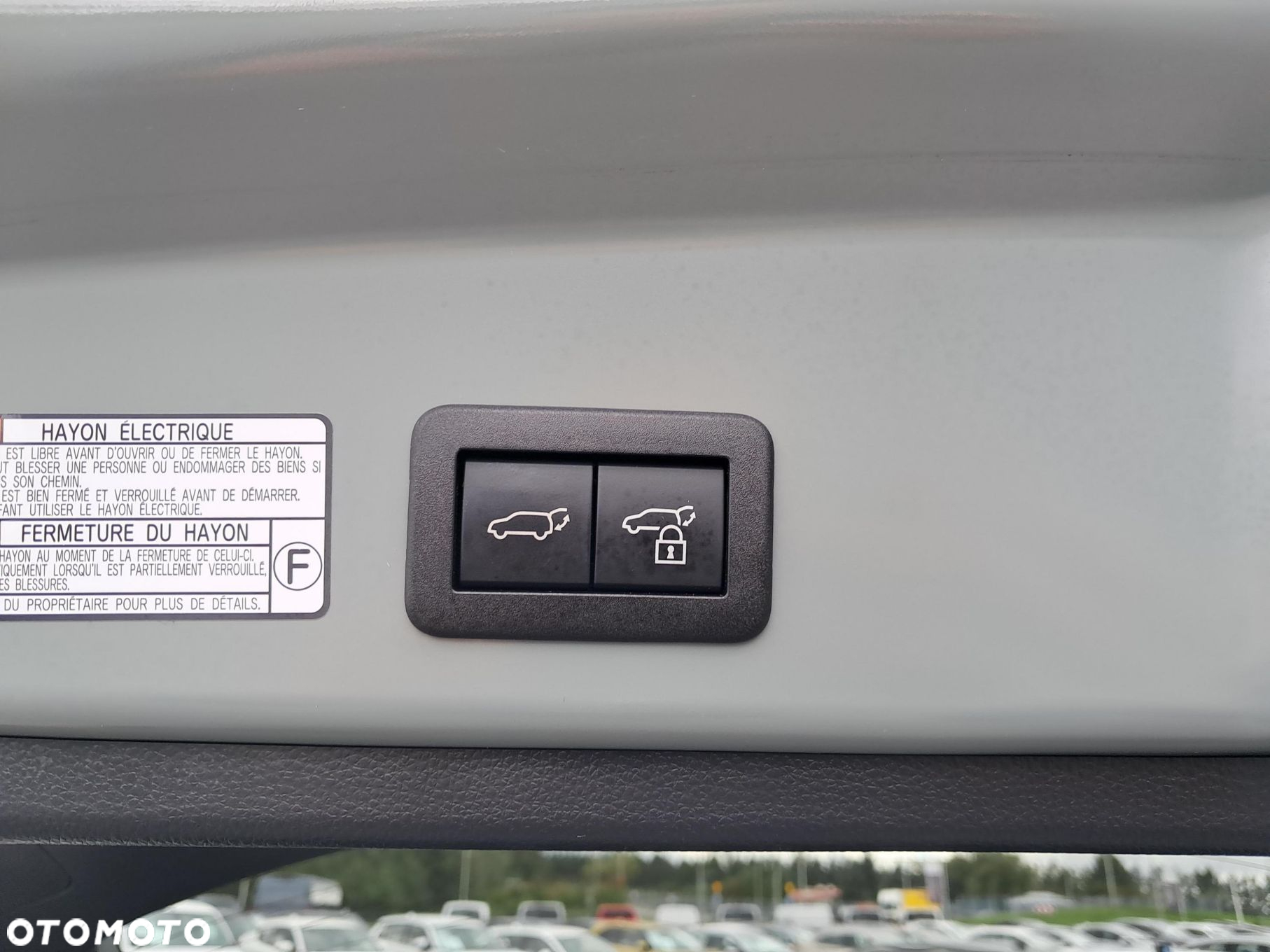 Toyota Corolla Cross 2.0 Hybrid Style - 14