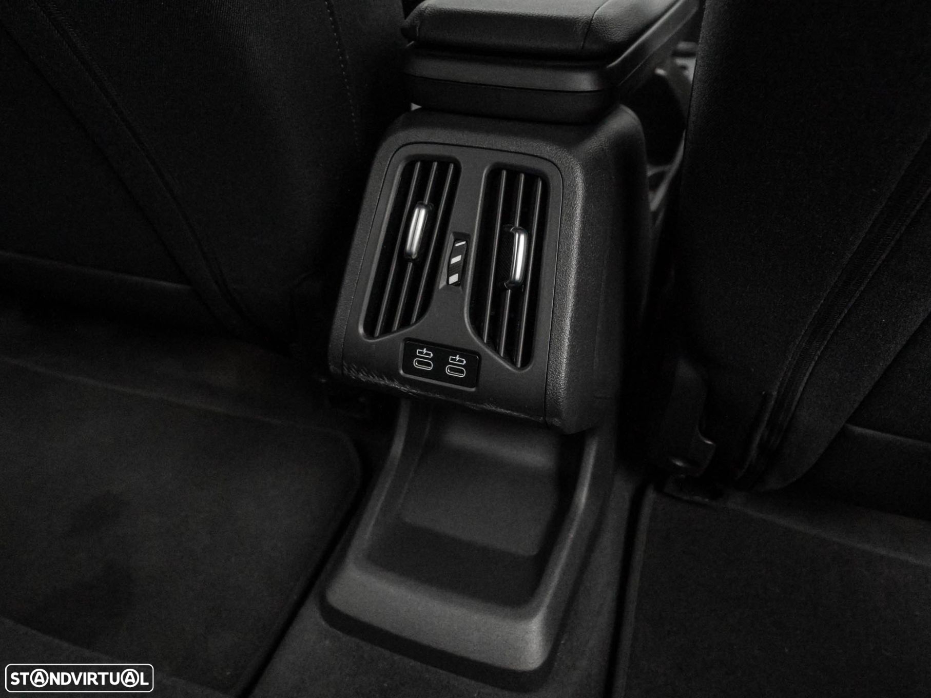 BMW 225xe Active Tourer e xDrive - 44
