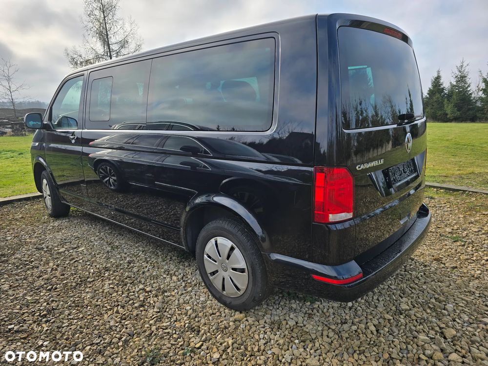 Volkswagen Caravelle 2.0 TDI L2 Comfortline DSG - 2