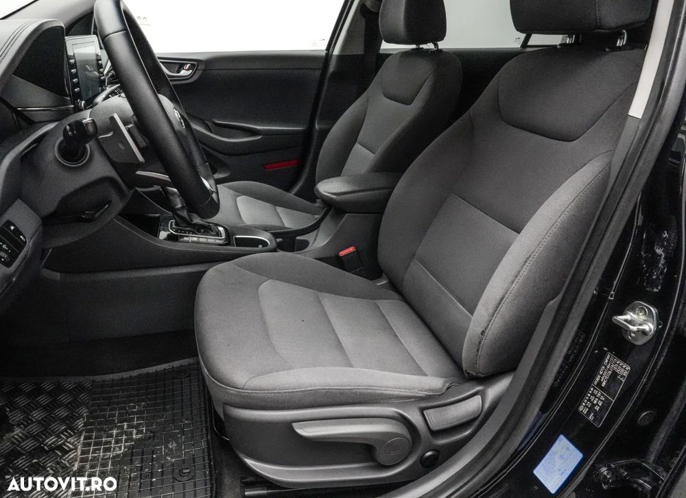 Hyundai IONIQ 1.6 GDI Premium - 13
