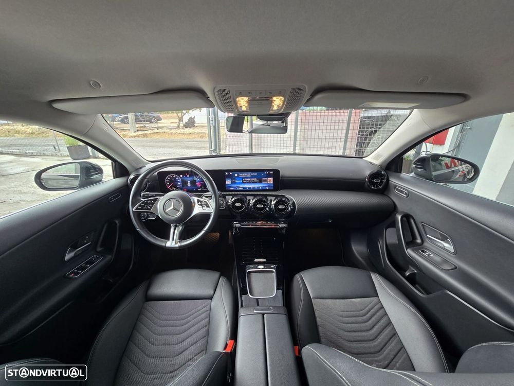 Mercedes-Benz A 200 Standard - 21