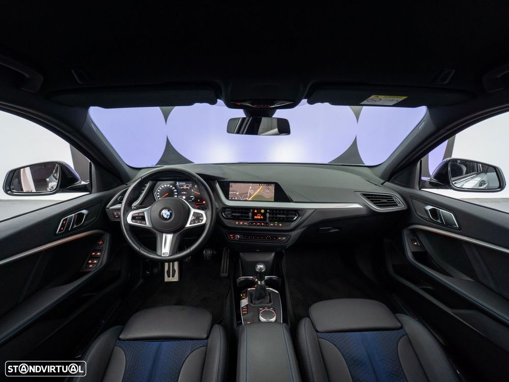 BMW 116 d Pack Desportivo M - 14