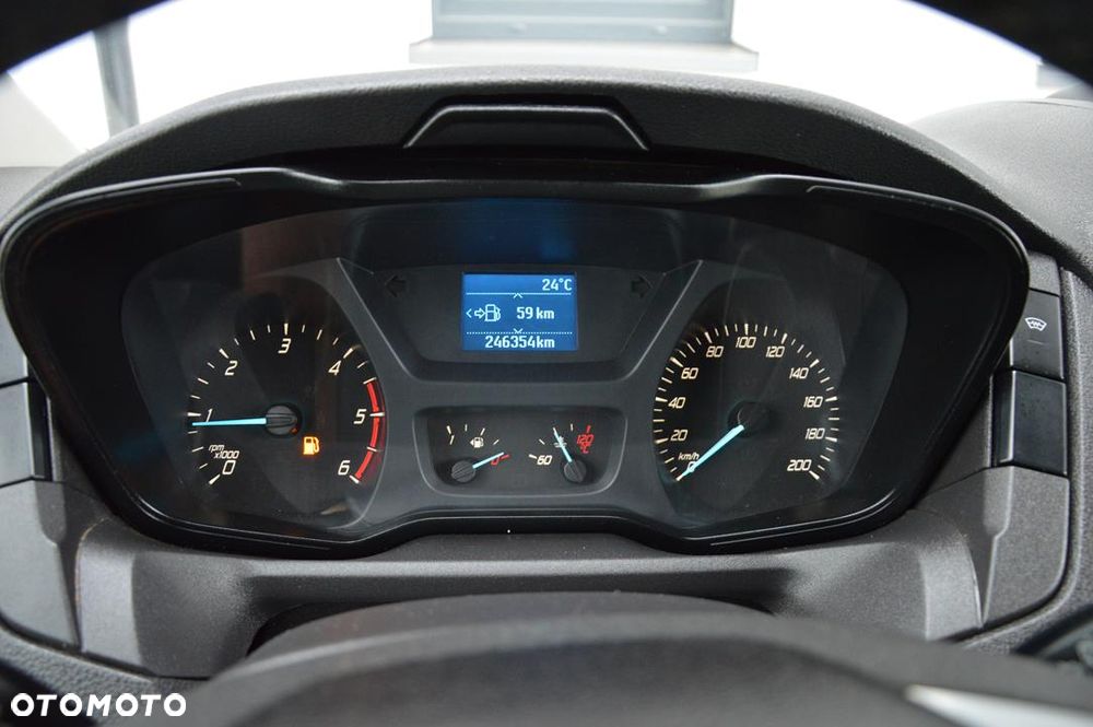 Ford Transit - 20