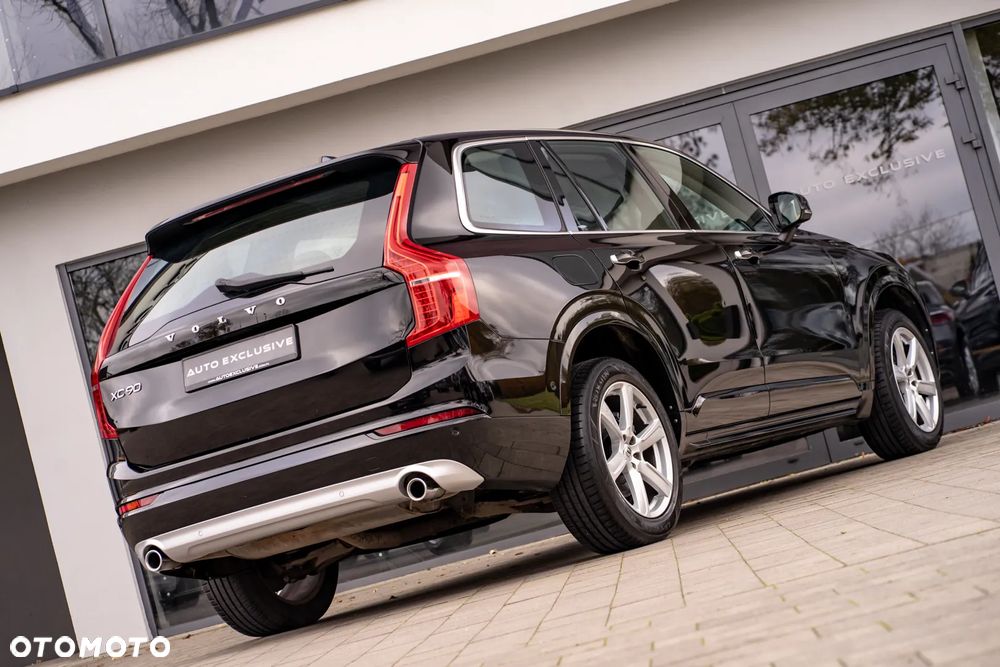 Volvo XC 90 D5 AWD Momentum - 32