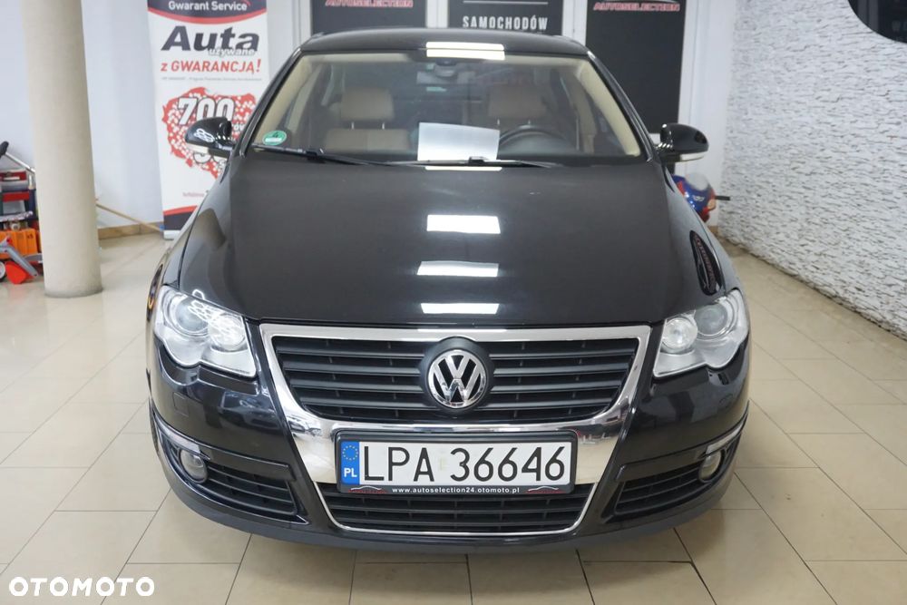 Volkswagen Passat 2.0 TDI DSG Comfortline - 2