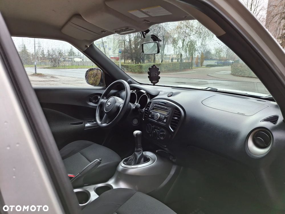 Nissan Juke 1.6 Visia - 8