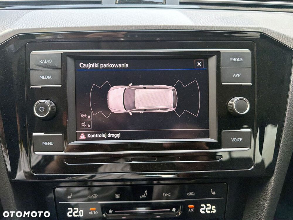 Volkswagen Passat Variant 2.0 TDI EVO Business - 24