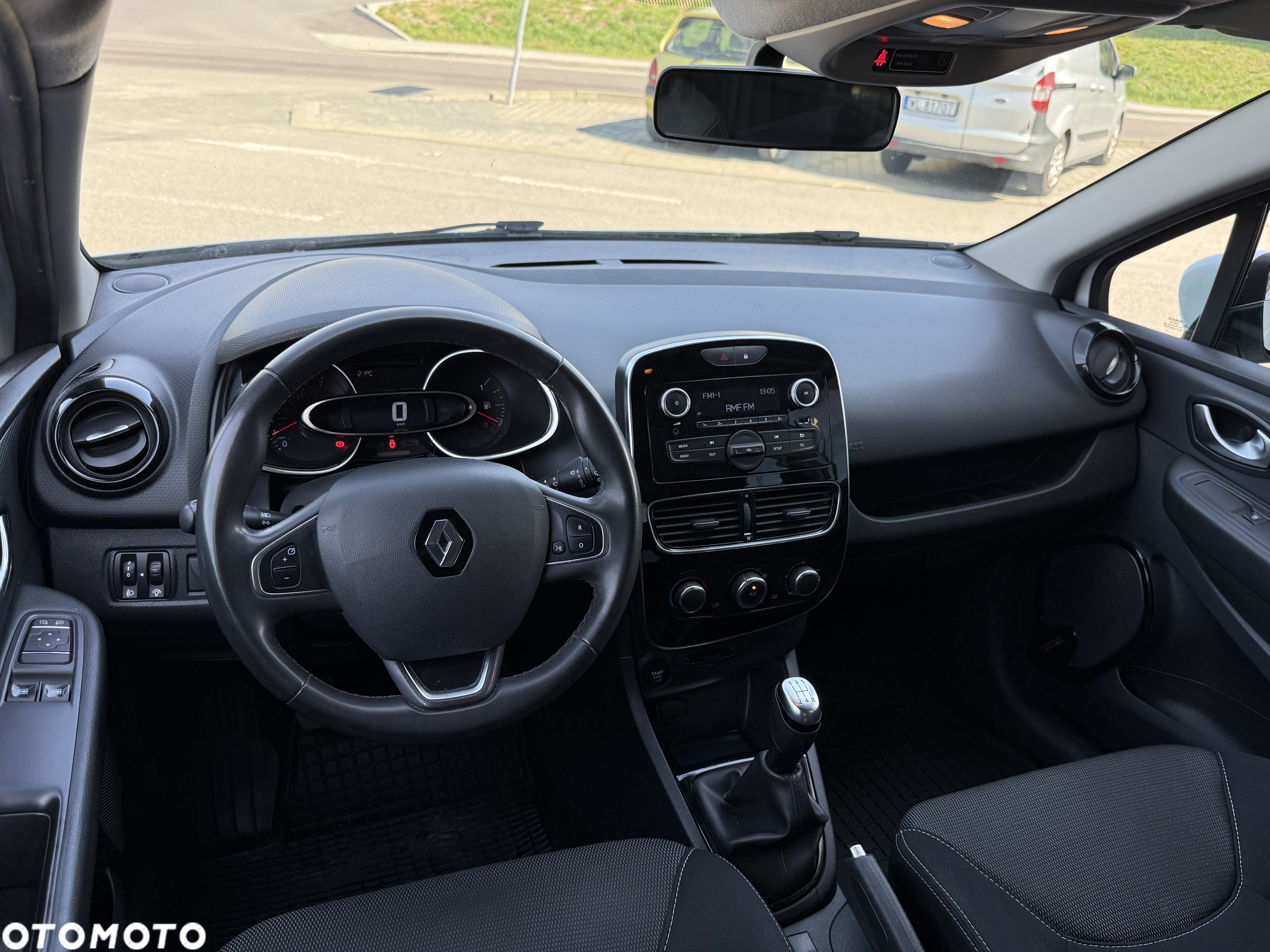 Renault Clio 0.9 TCe Alize - 5