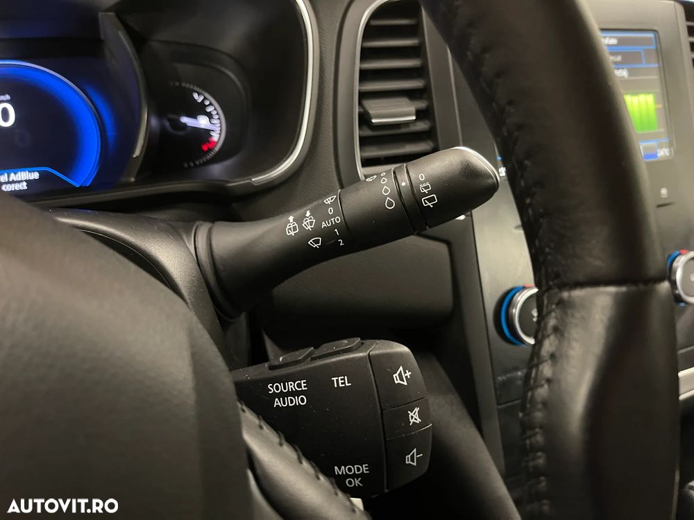 Renault Megane Blue dCi 116 EDC Zen - 18